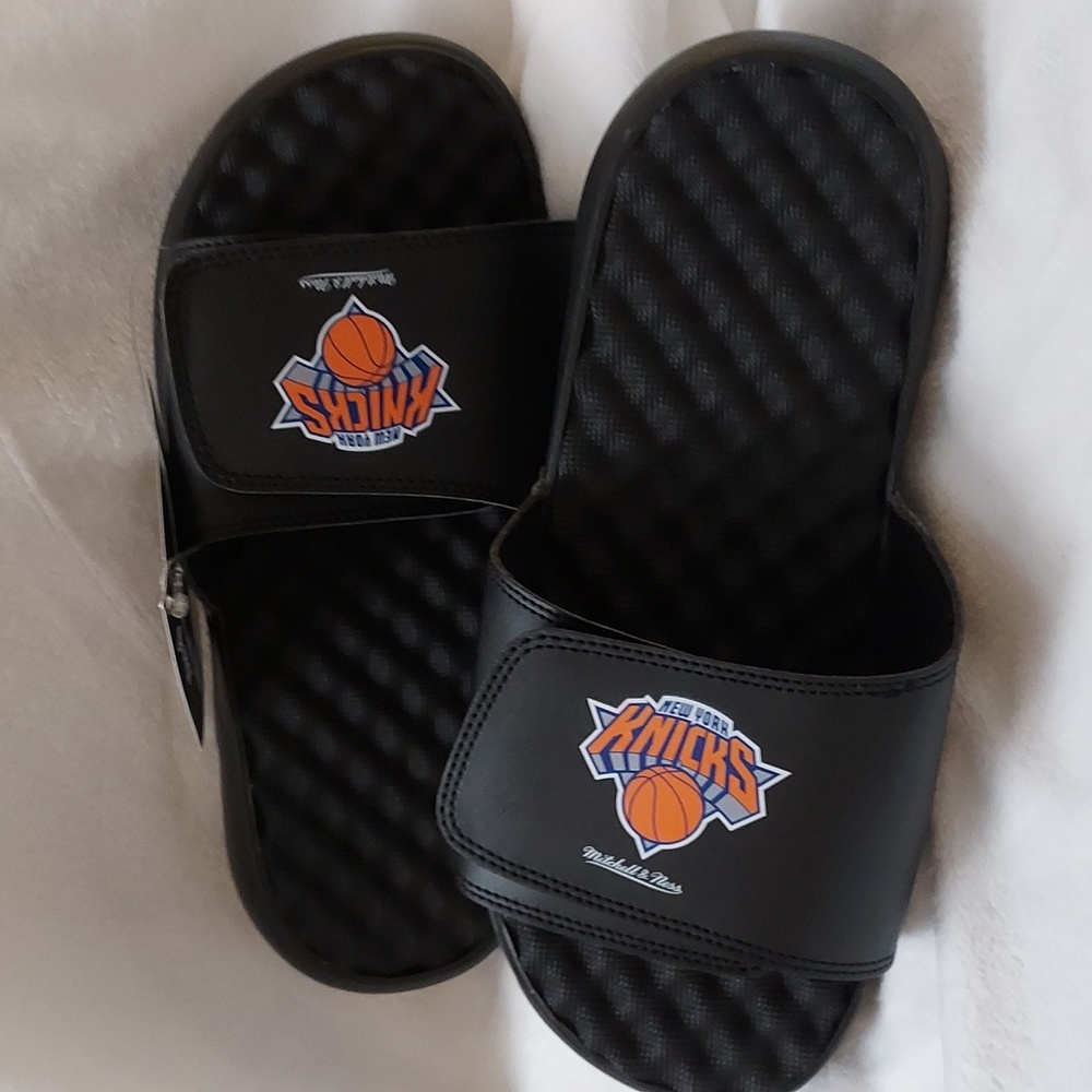 Mitchell & Ness Ney York Knicks slides